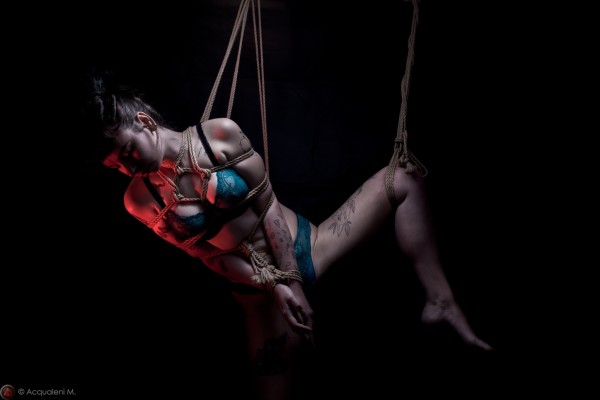 Featured Image Fafy Shibari by: "Sly"