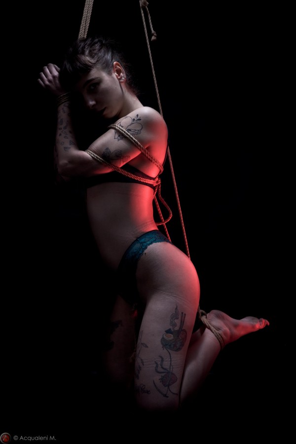 Featured Image Fafy Shibari by: "Sly"